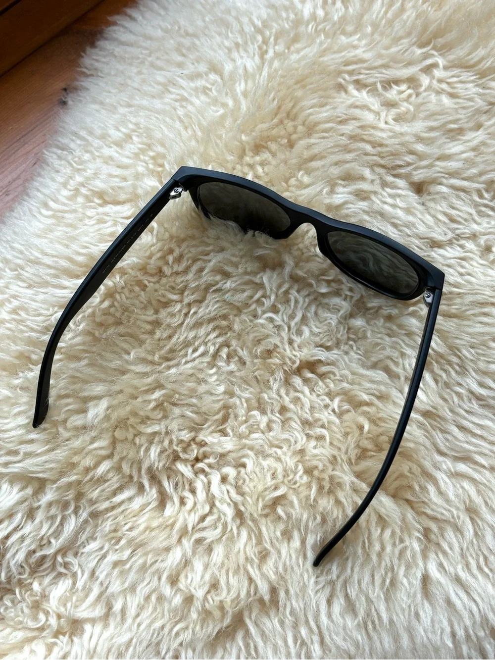 Ray Ban New Wayfarer Polarized Sunglasses